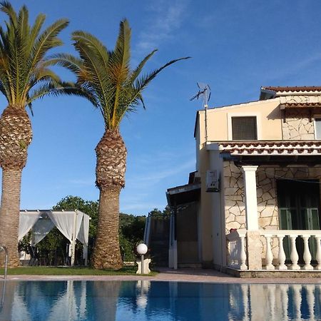 Blue Sky Aparthotel Sidari  Bagian luar foto