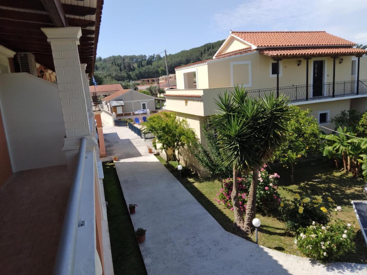 Blue Sky Aparthotel Sidari  Bagian luar foto