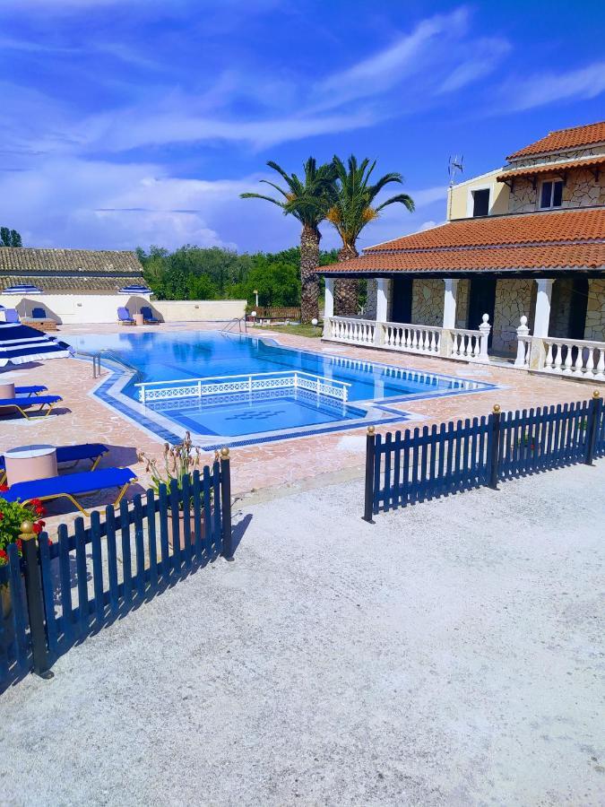 Blue Sky Aparthotel Sidari  Bagian luar foto
