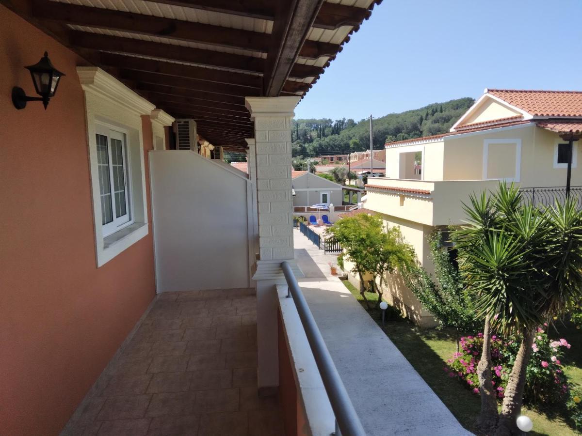 Blue Sky Aparthotel Sidari  Bagian luar foto
